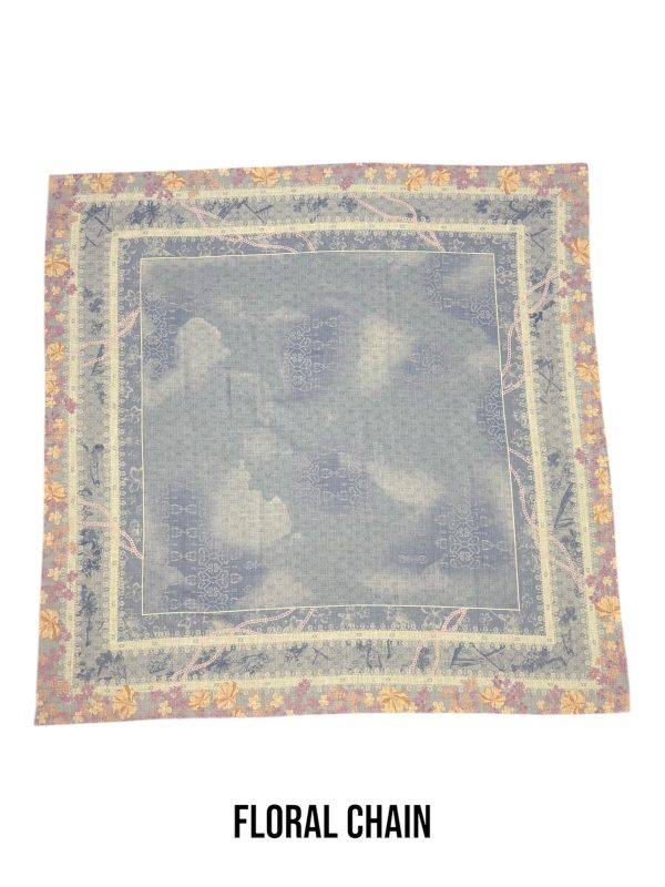 Hijab Segiempat Motif Floral Chain - Image 3