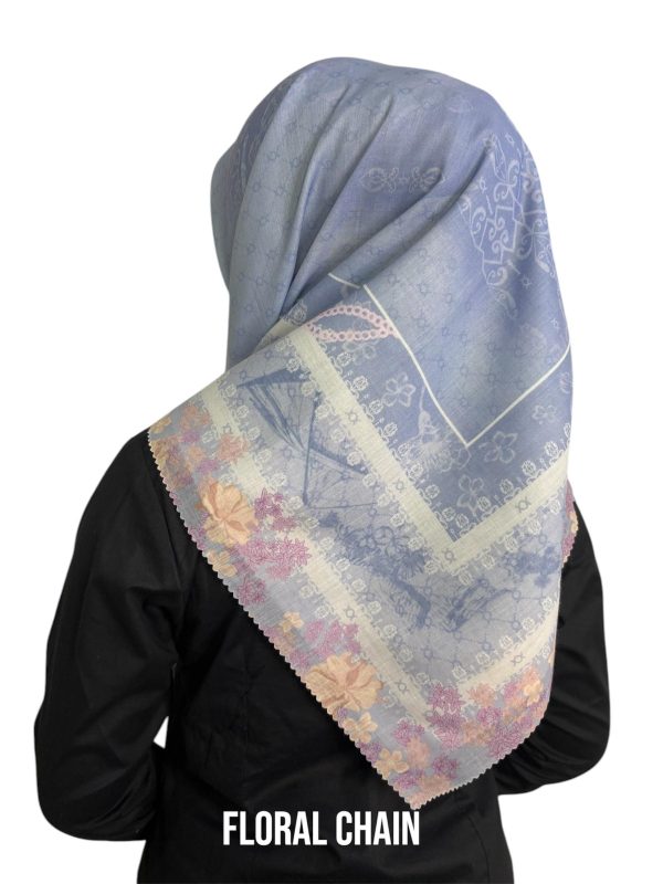 Hijab Segiempat Motif Floral Chain - Image 2