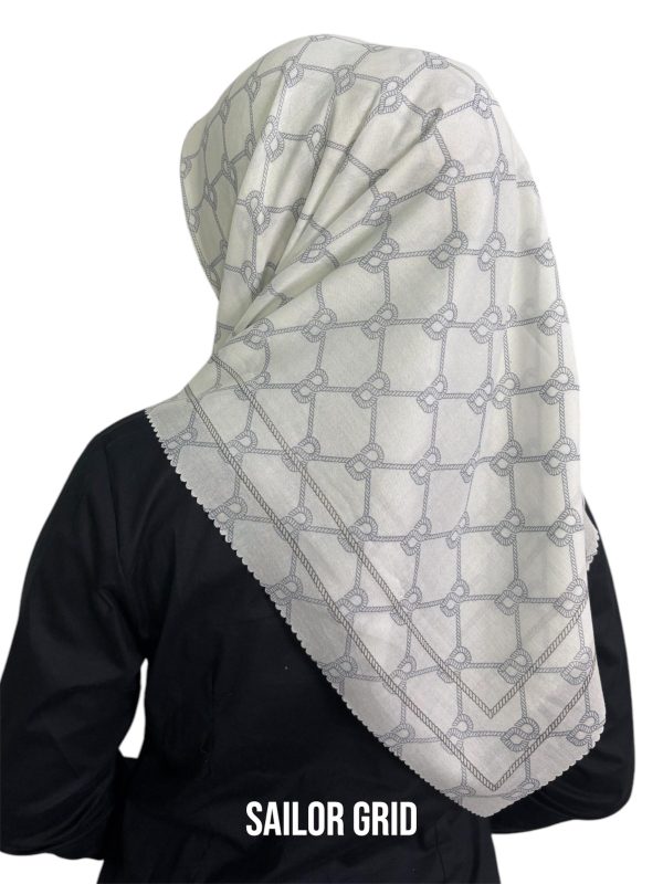Hijab Segiempat Motif Sailor Grid - Image 2