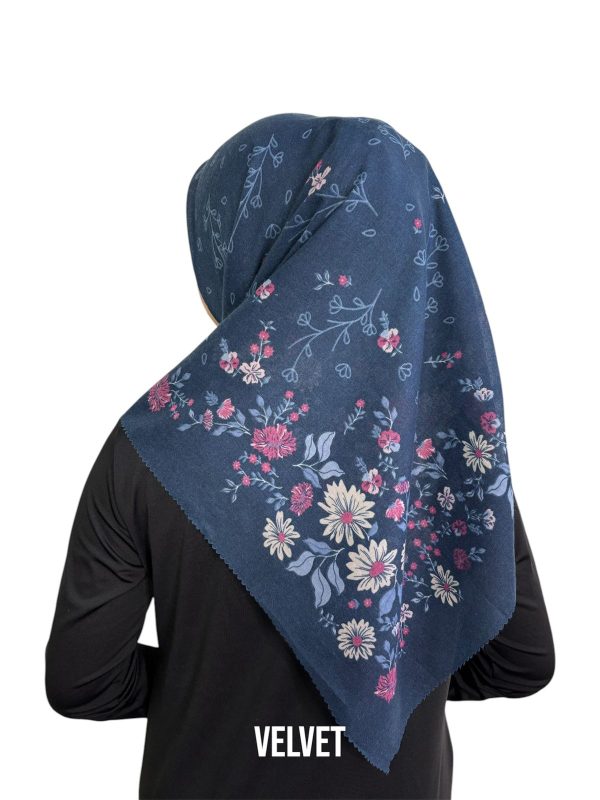 Hijab Segiempat Motif Velvet - Image 2