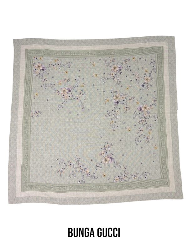 Hijab Segiempat Motif Bunga Gucci - Image 4