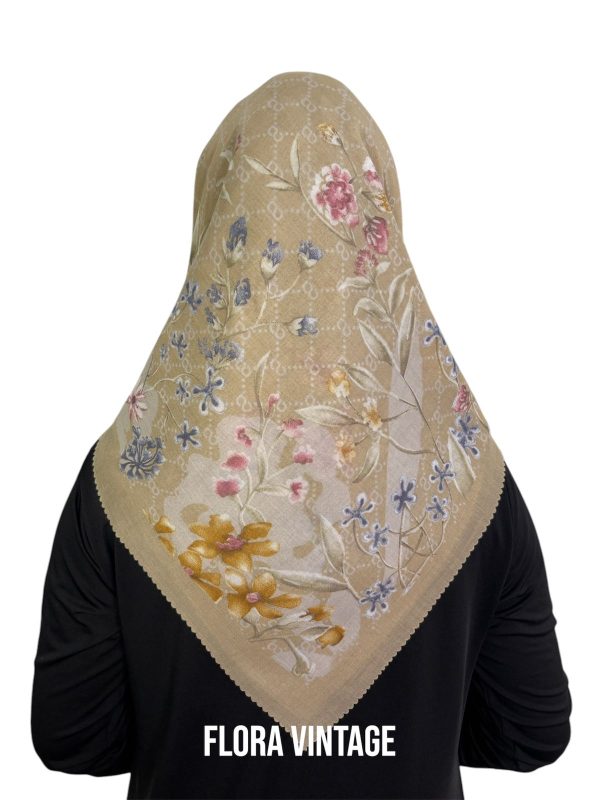 Hijab Segiempat Motif Floral Vintage