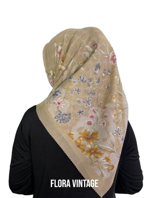 Hijab Segiempat Motif Floral Vintage - Image 2