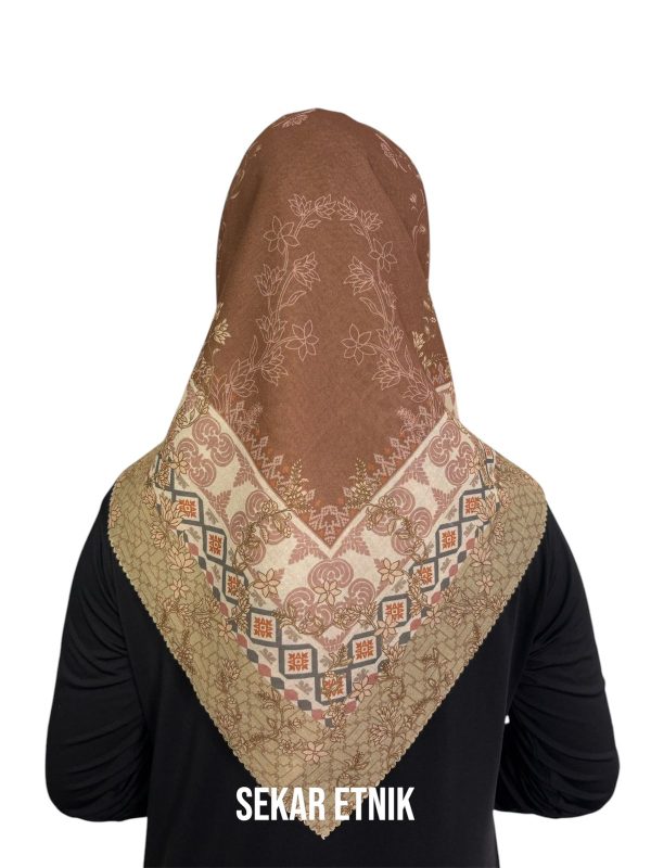 Segiempat Hijab Motif Sekar Etnik