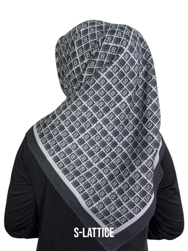 Segiempat Hijab Motif S-Latice - Image 3