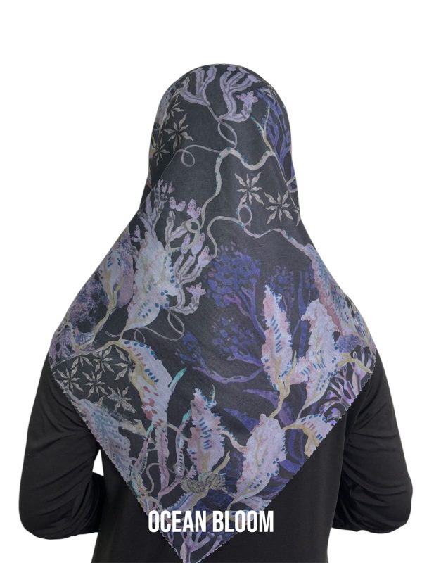 Segiempat Hijab Motif Ocean Bloom