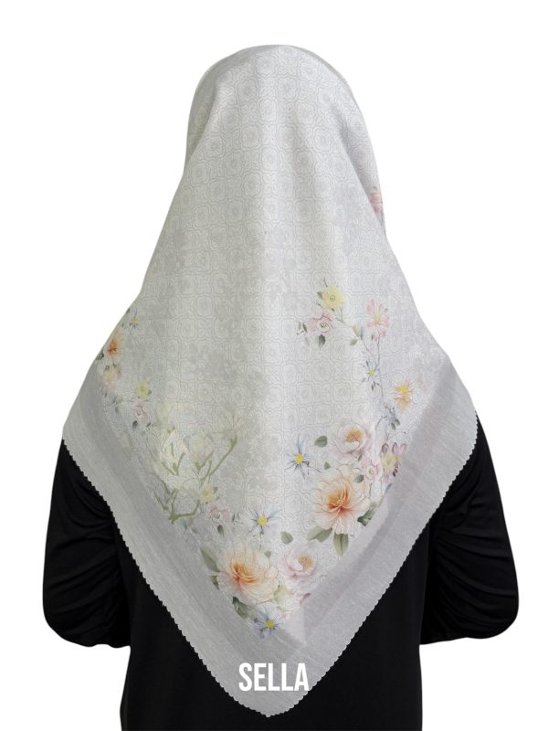 Hijab Segiempat Motif Sella
