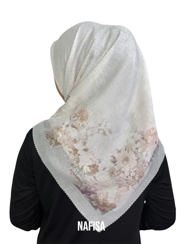 Hijab Segiempat Motif Nafisa - Image 5