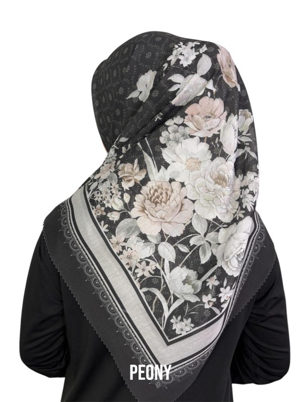 Hijab Segiempat Motif Peony - Image 2
