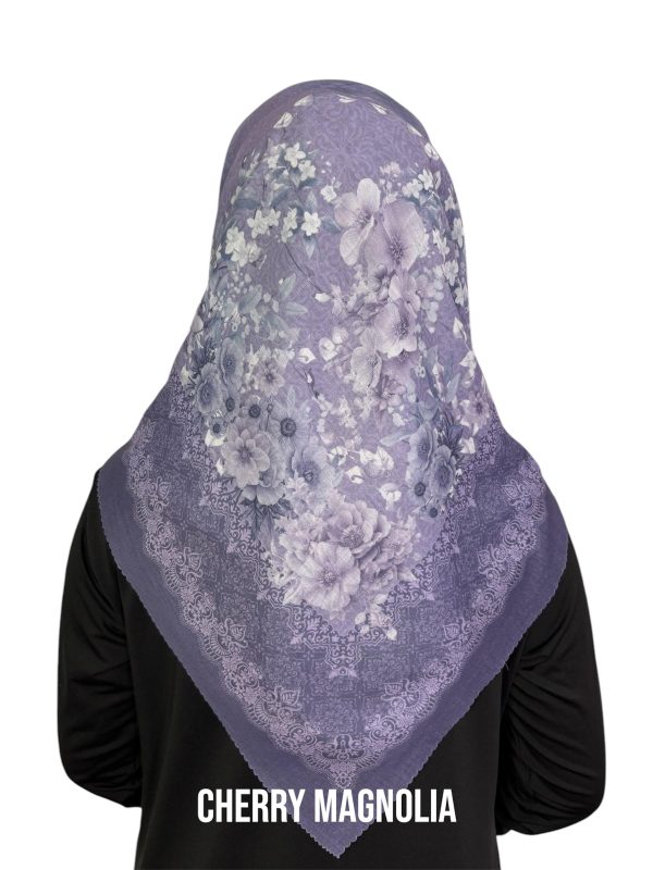 Hijab Segiempat Motif Chery Magnolia - Image 6