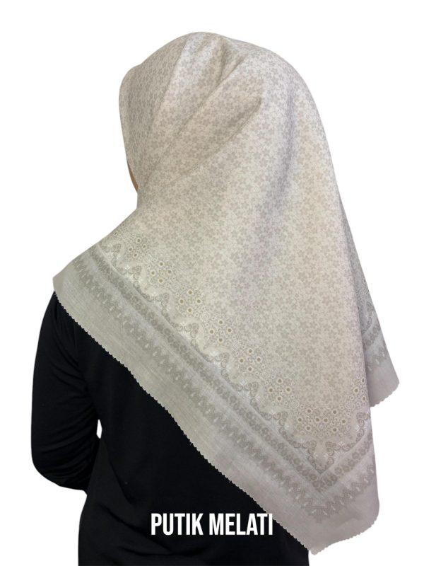 Hijab Segiempat Motif Putik Melati - Image 11