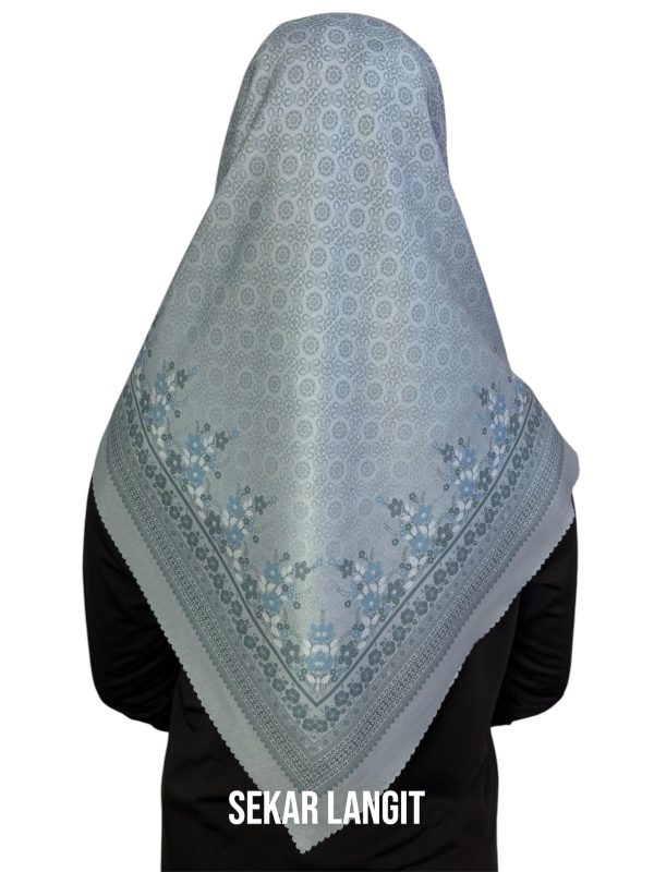 Hijab Segiempat Motif Sekar Langit - Image 3