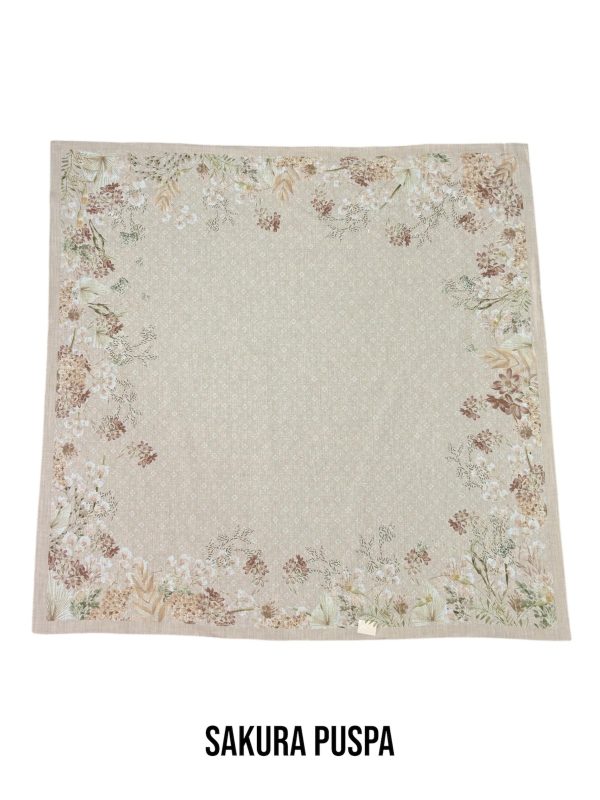 Hijab Segiempat Motif Sakura Puspa - Image 16