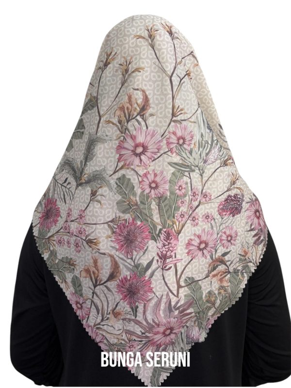 Hijab Segiempat Motif Bunga Seruni - Image 8