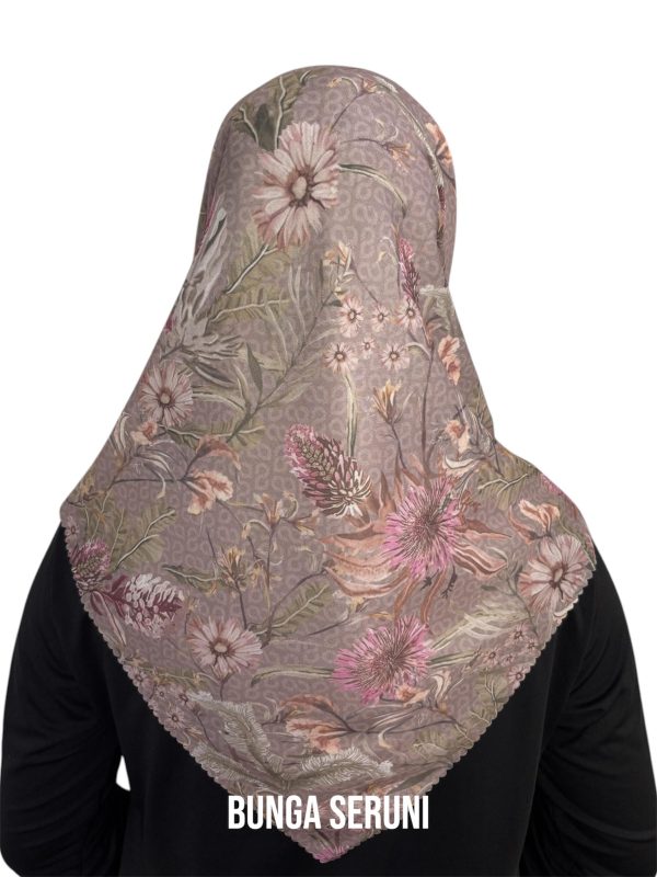 Hijab Segiempat Motif Bunga Seruni - Image 23