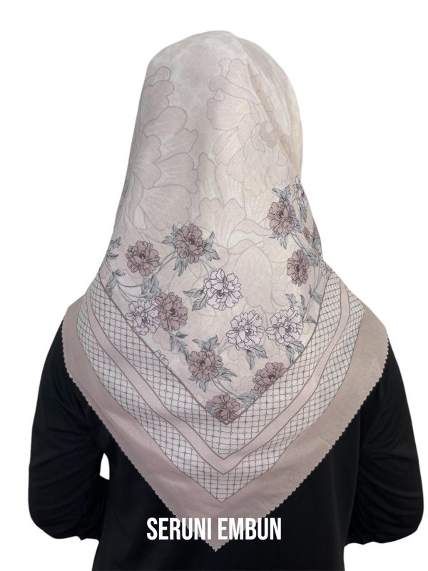 Hijab Segiempat Motif Seruni Embun - Image 21