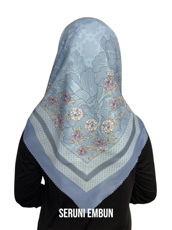 Hijab Segiempat Motif Seruni Embun