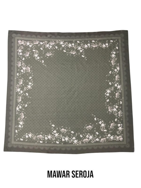 Hijab Segiempat Motif Mawar Seroja - Image 16