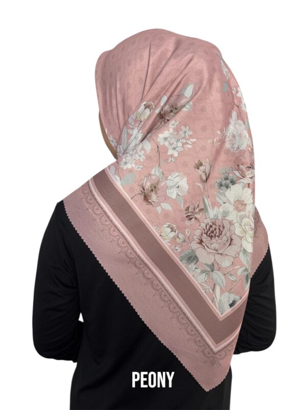 Hijab Segiempat Motif Peony - Image 8