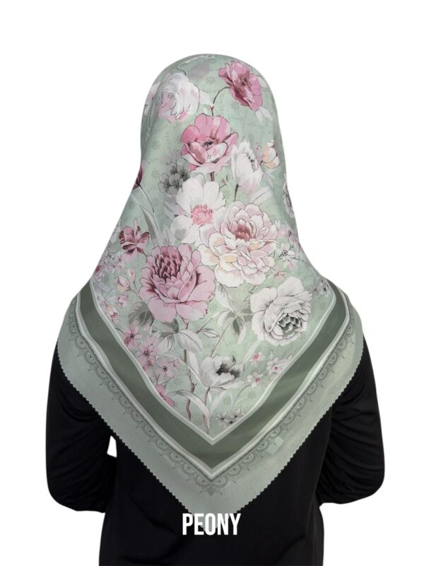 Hijab Segiempat Motif Peony - Image 15