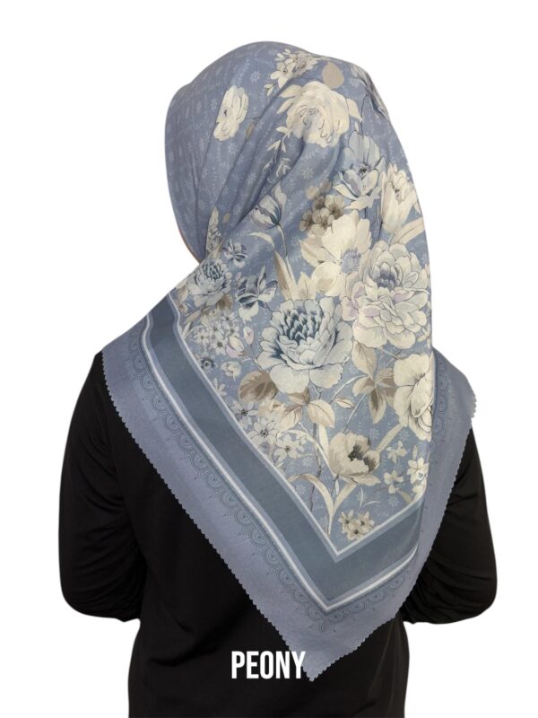 Hijab Segiempat Motif Peony - Image 11