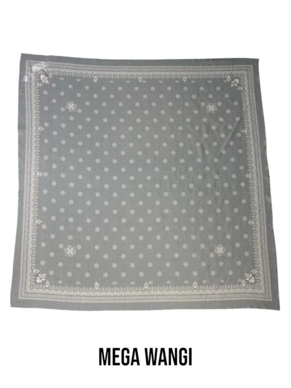 Hijab Segiempat Motif Mega Wangi - Image 4