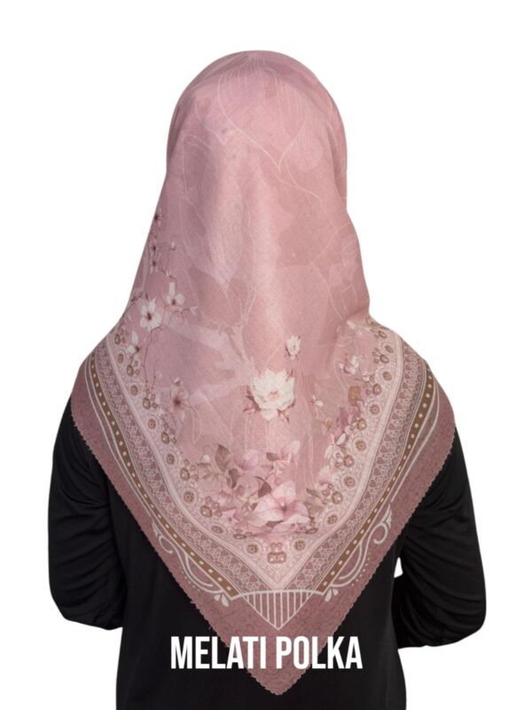 Hijab Segiempat Motif Melati Polka - Image 18