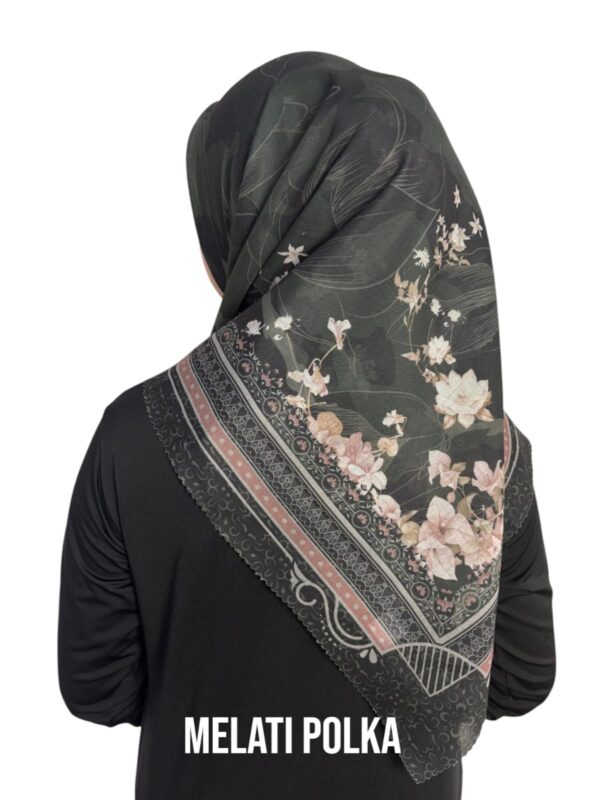 Hijab Segiempat Motif Melati Polka - Image 8