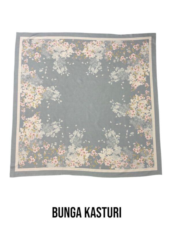 Hijab Segiempat Motif Bunga Kasturi - Image 13