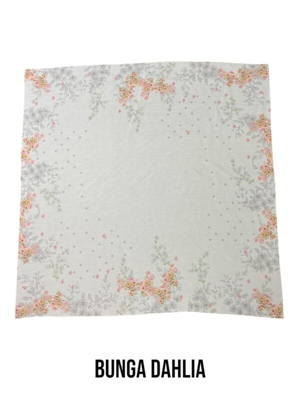 Hijab Segiempat Motif Bunga Dahlia - Image 13
