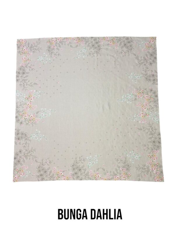 Hijab Segiempat Motif Bunga Dahlia - Image 16