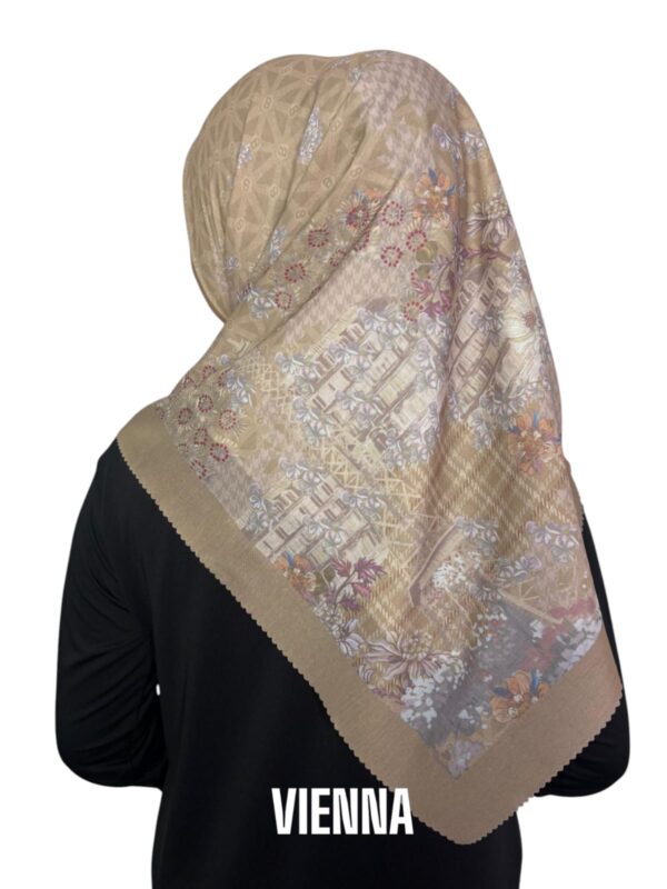 Hijab Segiempat Motif Vienna - Image 8