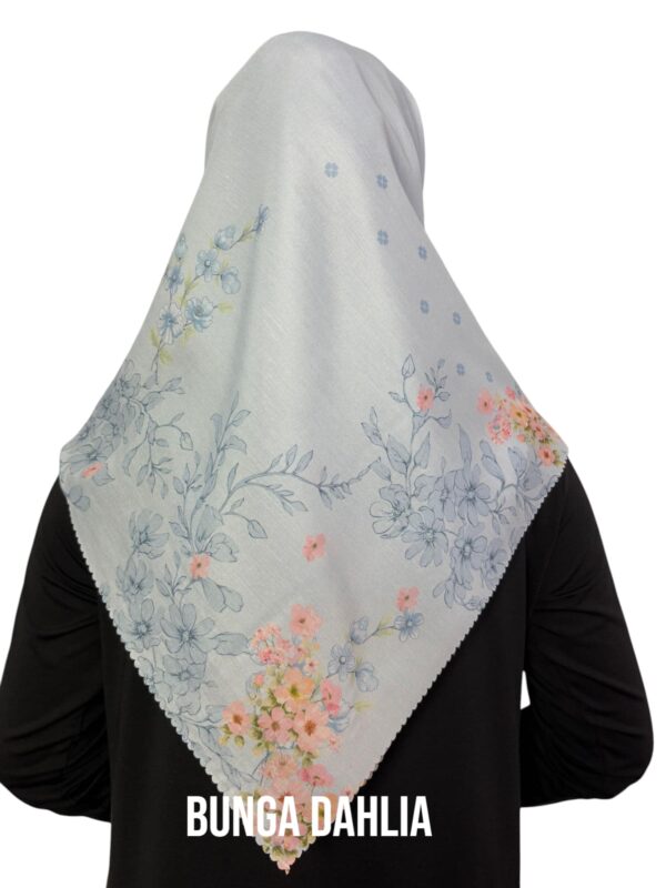 Hijab Segiempat Motif Bunga Dahlia - Image 21
