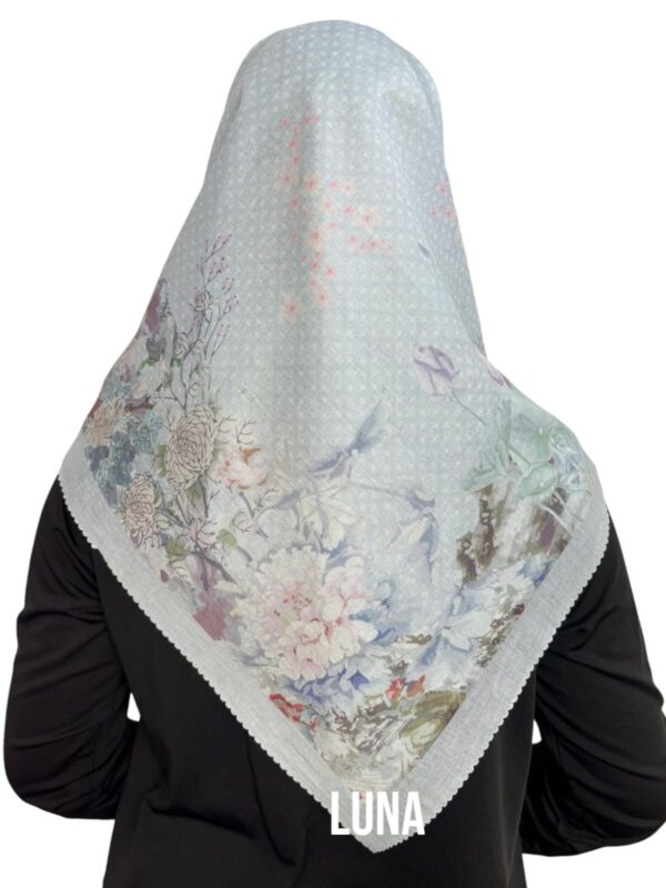 Hijab Seragam Motif Luna
