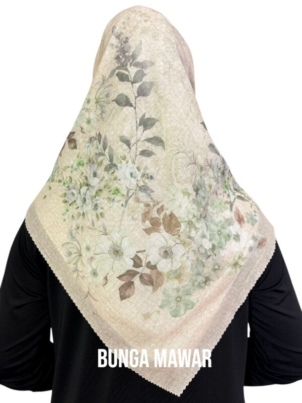 Segiempat Hijab Motif Bunga Mawar - Image 6