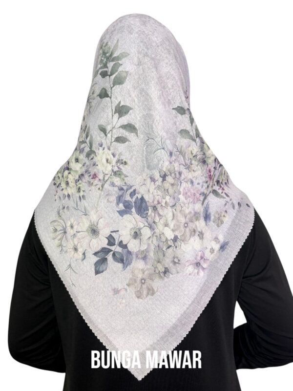 Segiempat Hijab Motif Bunga Mawar - Image 3