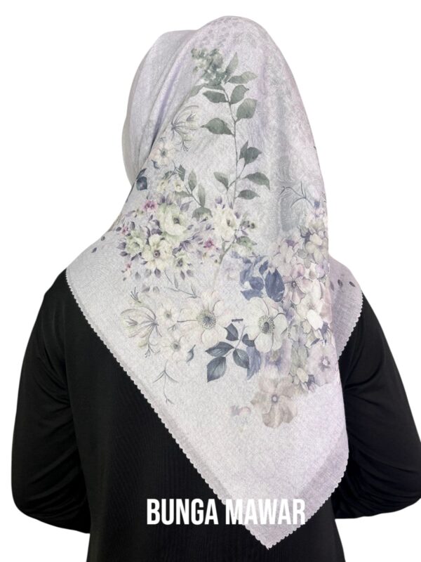 Segiempat Hijab Motif Bunga Mawar - Image 2