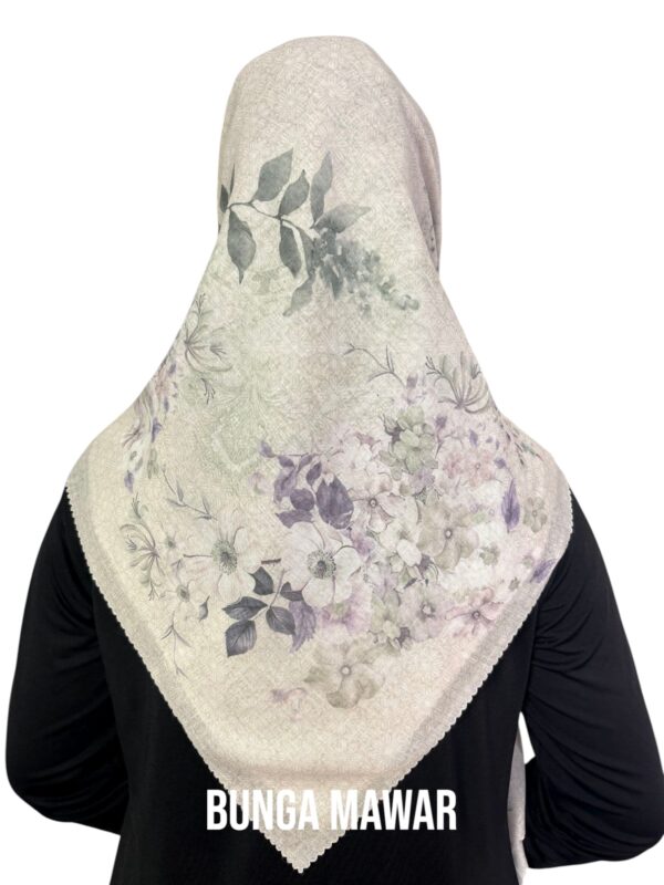 Segiempat Hijab Motif Bunga Mawar - Image 9