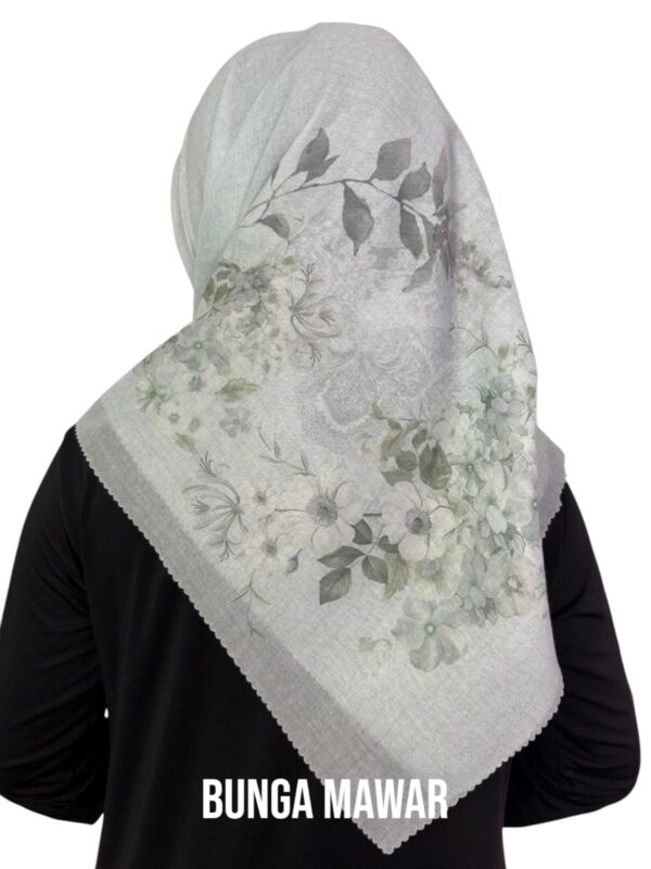 Segiempat Hijab Motif Bunga Mawar - Image 11