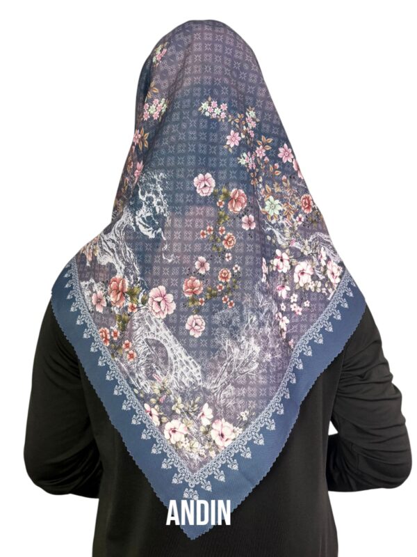 Segiempat Hijab Motif Andin