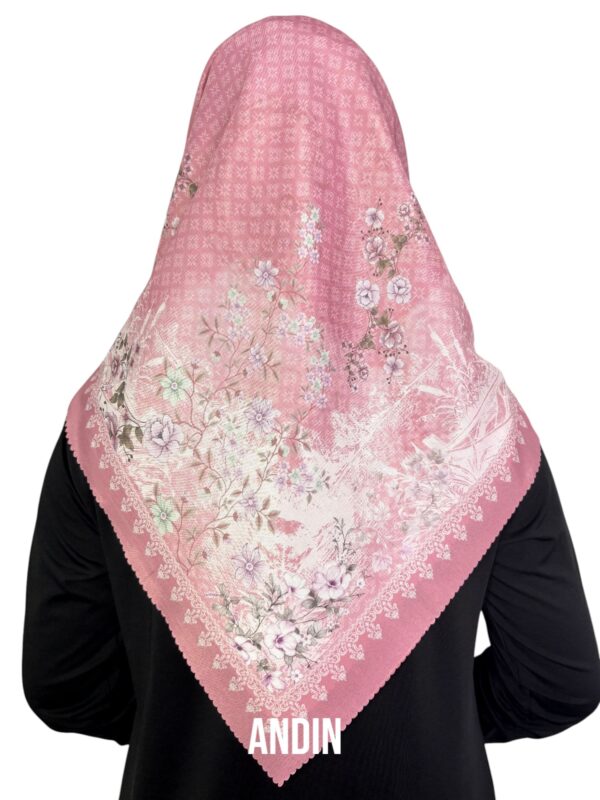 Segiempat Hijab Motif Andin - Image 9