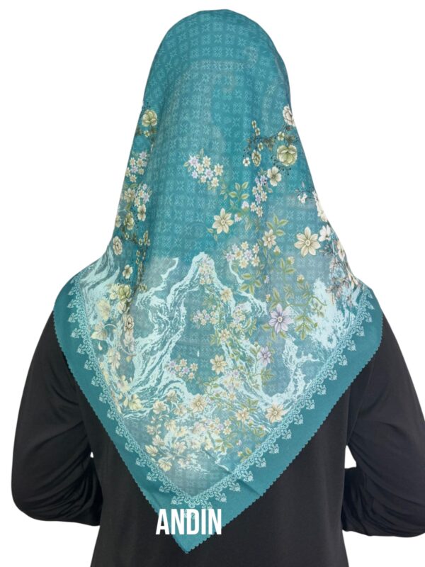 Segiempat Hijab Motif Andin - Image 12
