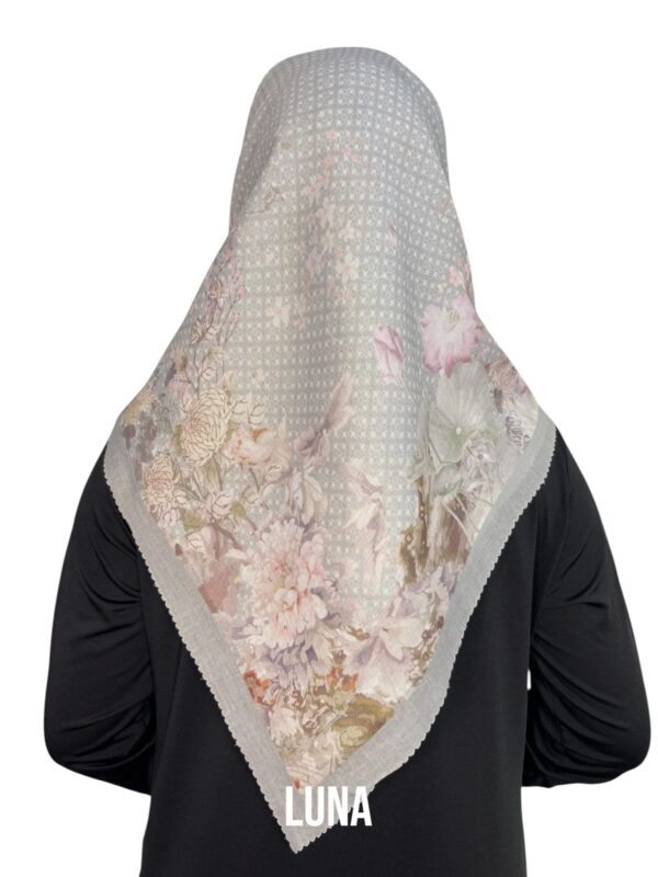 Hijab Seragam Motif Luna - Image 12