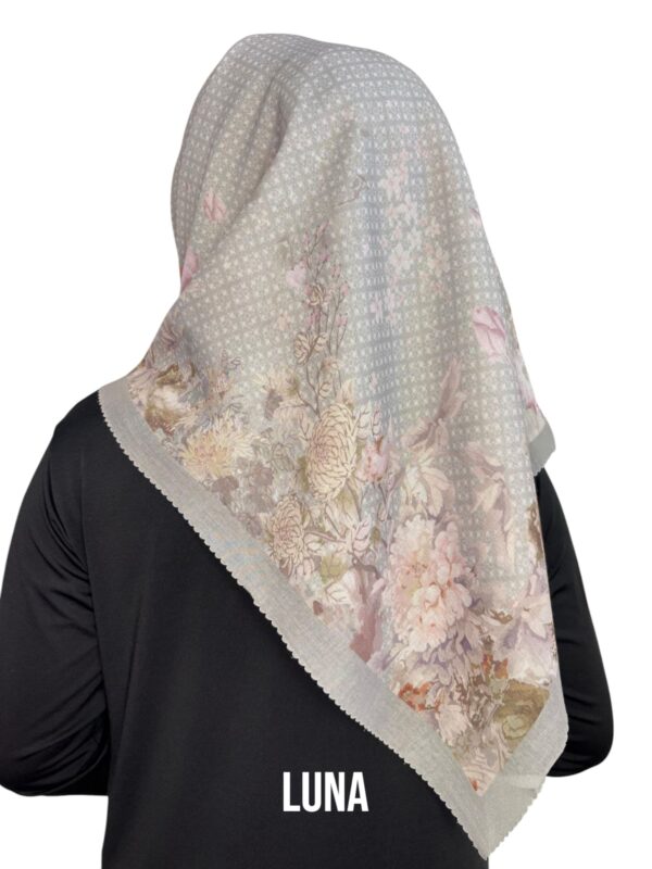 Hijab Seragam Motif Luna - Image 11