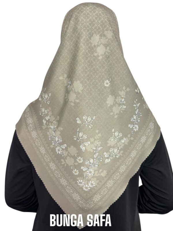 Hijab Segiempat Motif Bunga Safa - Image 6