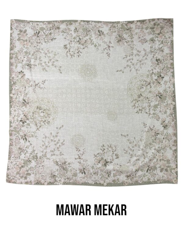 Hijab Segiempat Motif Mawar Mekar - Image 19