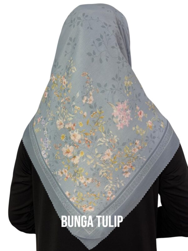 Hijab Segiempat Motif Bunga Tulip - Image 12